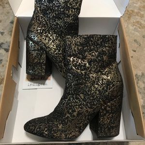 Block Heel Metallic Booties NEW